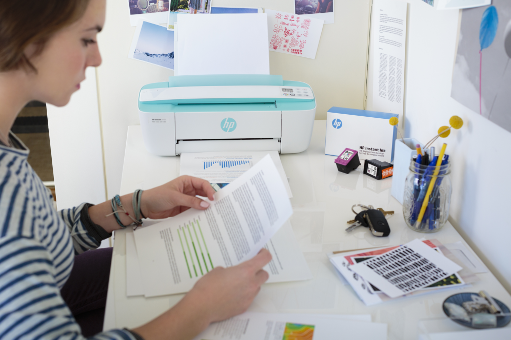 HP DeskJet 3750 Inalámbrico All-in-One Color Impresora. Instant Ink; Fotocopiadora. escáner - detalle
