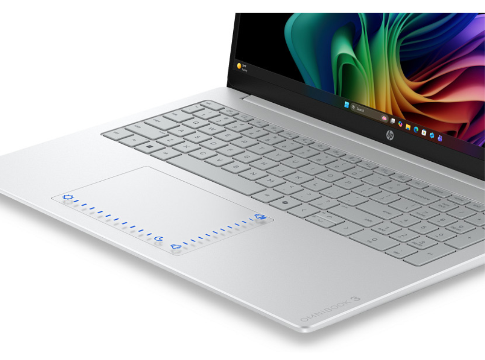 HP 16-BW0009NSX RYZEN 7 250 512GB 16GB 16.0IN WIN11 Portátil 40.6 cm (16") 2K LPDDR5x-SDRAM SSD Wi-Fi 6 (802.11ax) Windows 11 Home AI PC Gris. Plata - detalle