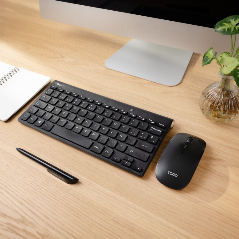 TooQ Teclado compacto + Ratón slim inalámbrico. Negro - detalle