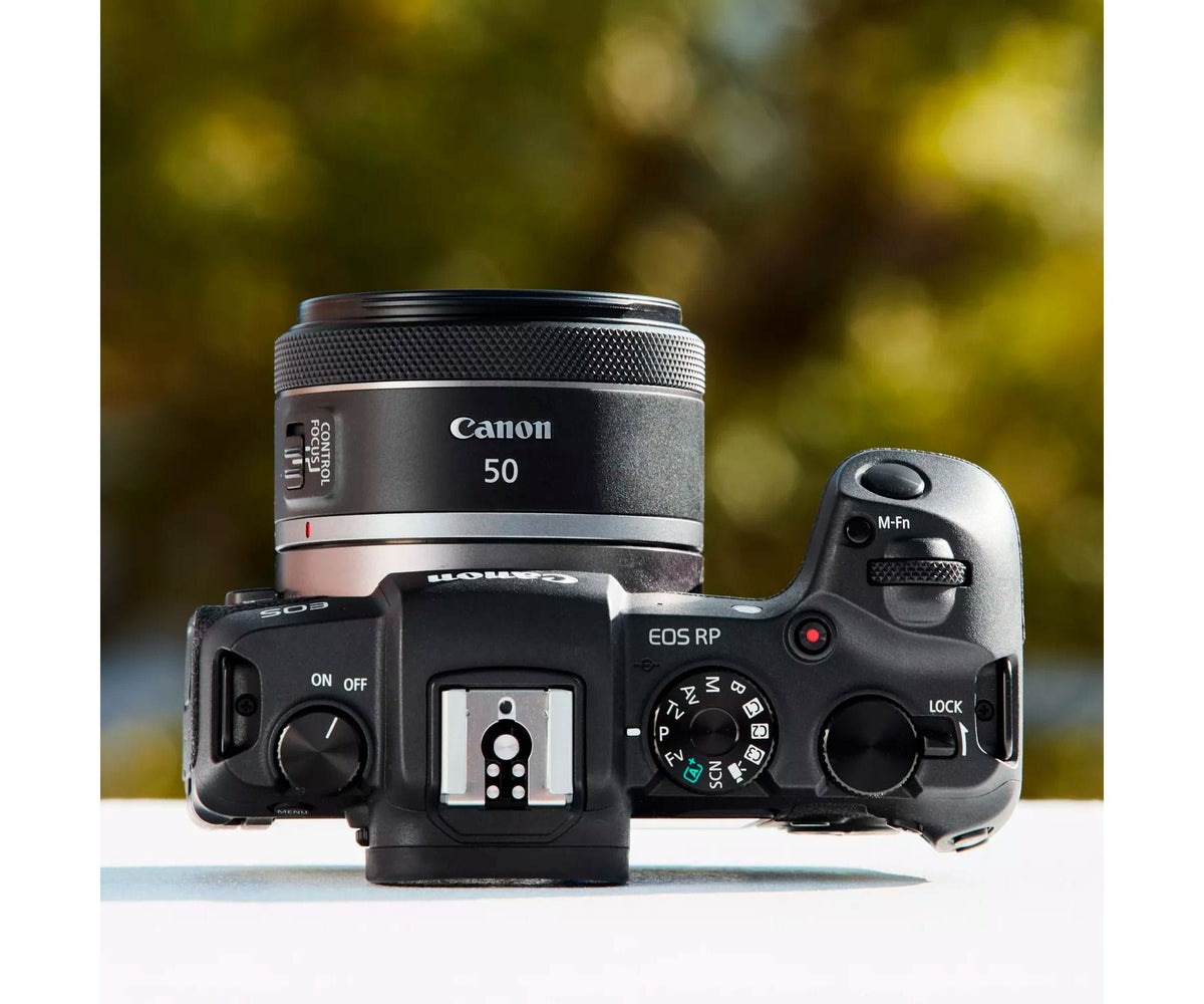 CANON RF 50MM F1.8 STM / OBJETIVO LONGITUD FOCAL FIJA RF - detalle