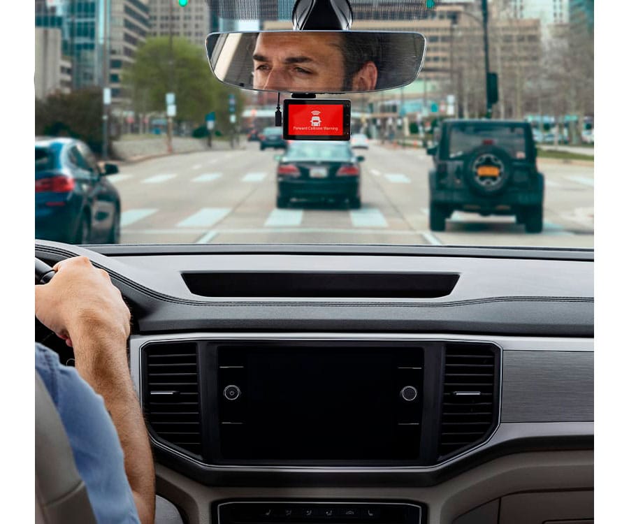 GARMIN DASH CAM LIVE LTE / CÁMARA CONDUCCIÓN SIEMPRE CONECTADA - detalle