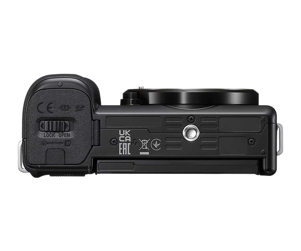 SONY ZV-E10 + 16-50MM NEGRO / CÁMARA VLOGGING + OBJETIVO ZOOM 16-50MM F3.5-5.6 - detalle