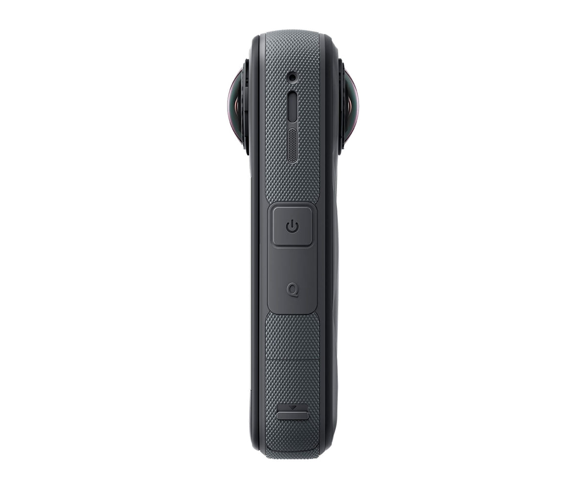 INSTA360 X5 360 ESSENTIALS BUNDLE BLACK / CÁMARA DE ACCIÓN 360° 8K + KIT DE ACCESORIOS - detalle