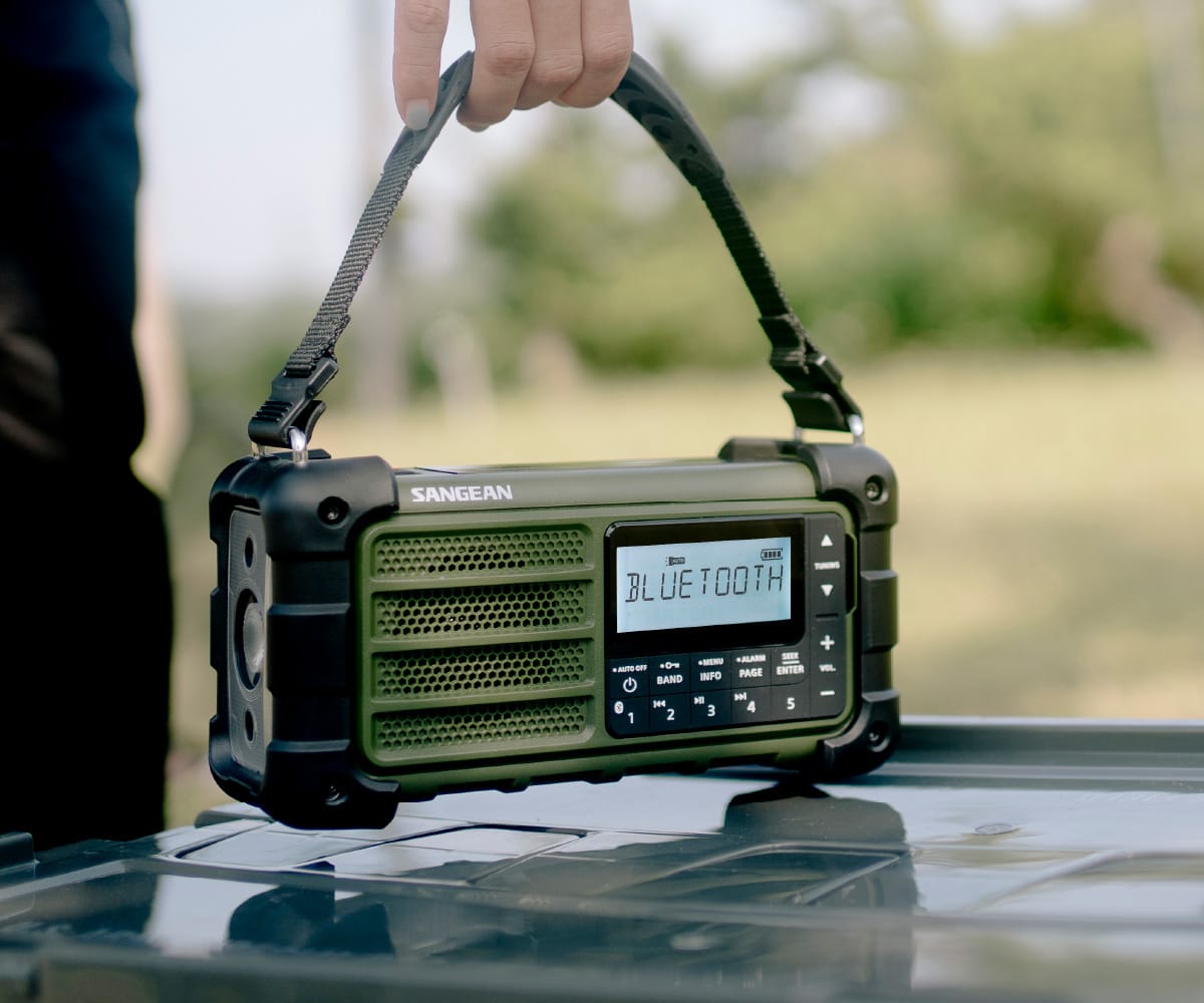 SANGEAN MMR-99 VERDE BOSQUE / RADIO DE EMERGENCIA CON SINTONIZACIÓN DIGITAL - detalle