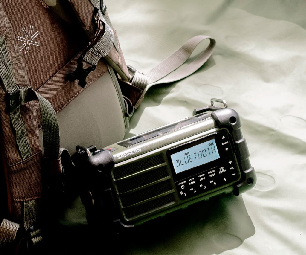 SANGEAN MMR-99 VERDE BOSQUE / RADIO DE EMERGENCIA CON SINTONIZACIÓN DIGITAL - detalle