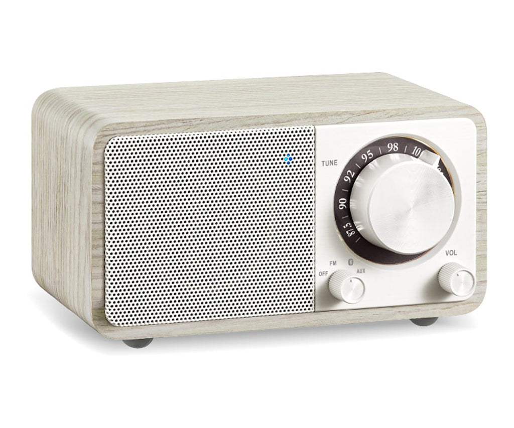SANGEAN WR-7 PLUS ROBLE DE LUZ DE LUNA / RADIO CON MUEBLE DE MADERA FM / BLUETOOTH / AUX - detalle