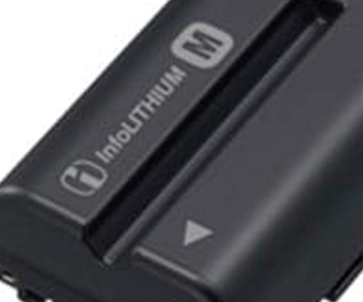 SONY NP-FM500H / BATERÍA RECARGABLE COMPATIBLE CON A100 Y A700 - detalle