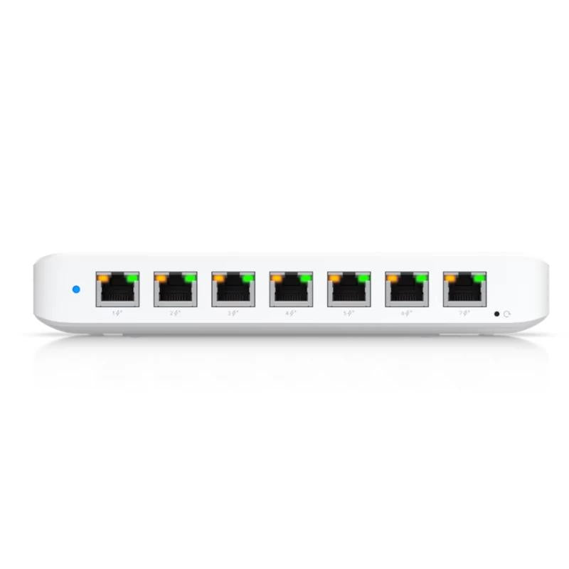 Ubiquiti USW-ULTRA-60W Switch L2 7xPoE+ 1xPoE++ - detalle