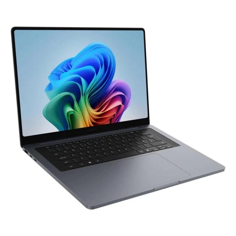 SAMSUNG Galaxy Book6 U7 32GB 1TB 5060 W11P 16" - detalle