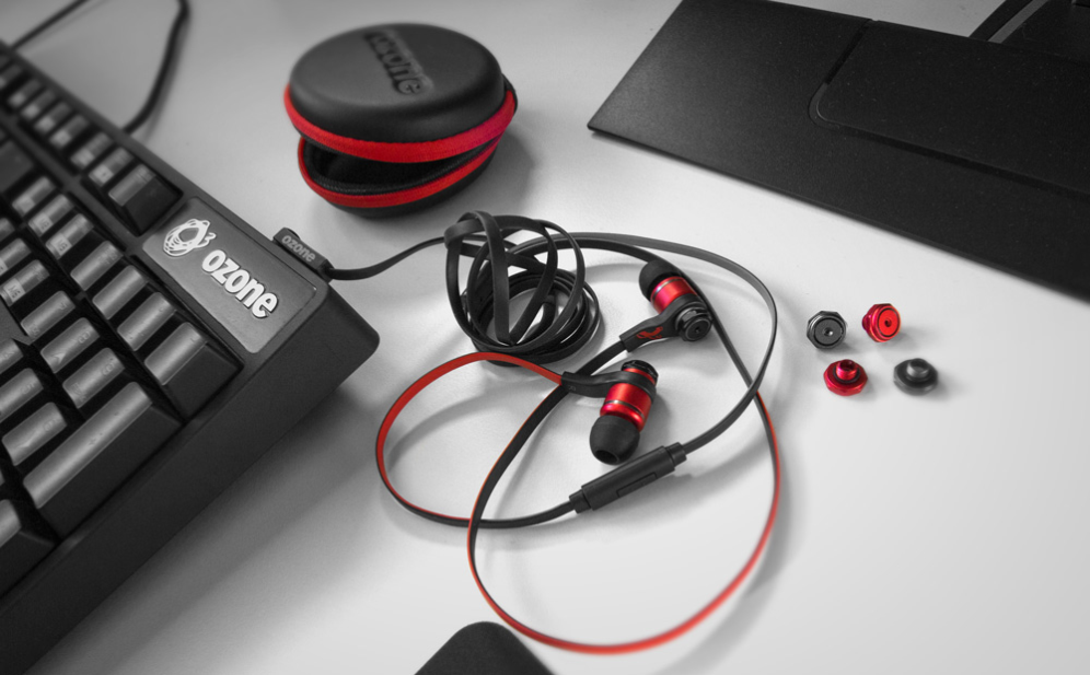 AURICULAR GAMING OZONE TRIFX ROJO NEGRO MICROFONO ALAMBRICO - detalle