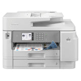 Impresora multifunción Brother MFC-J5955DW de inyección de tinta A3, pantalla, puertos USB y conexión Wi-Fi visible en la imagen.