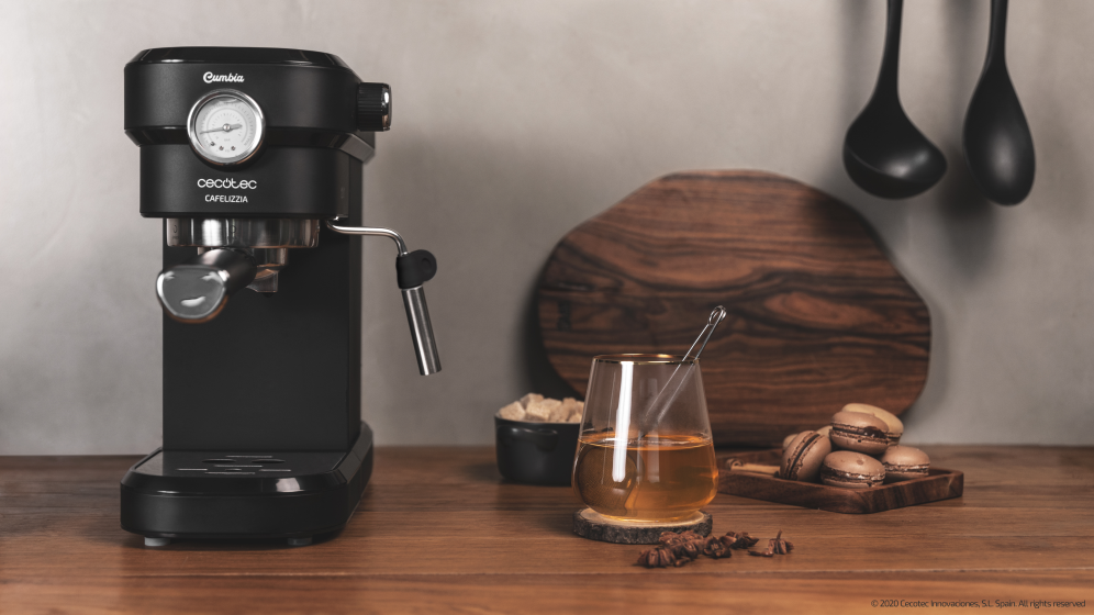 CAFETERA CECOTEC 01653 CAFELIZZIA 790 BLACK PRO - detalle