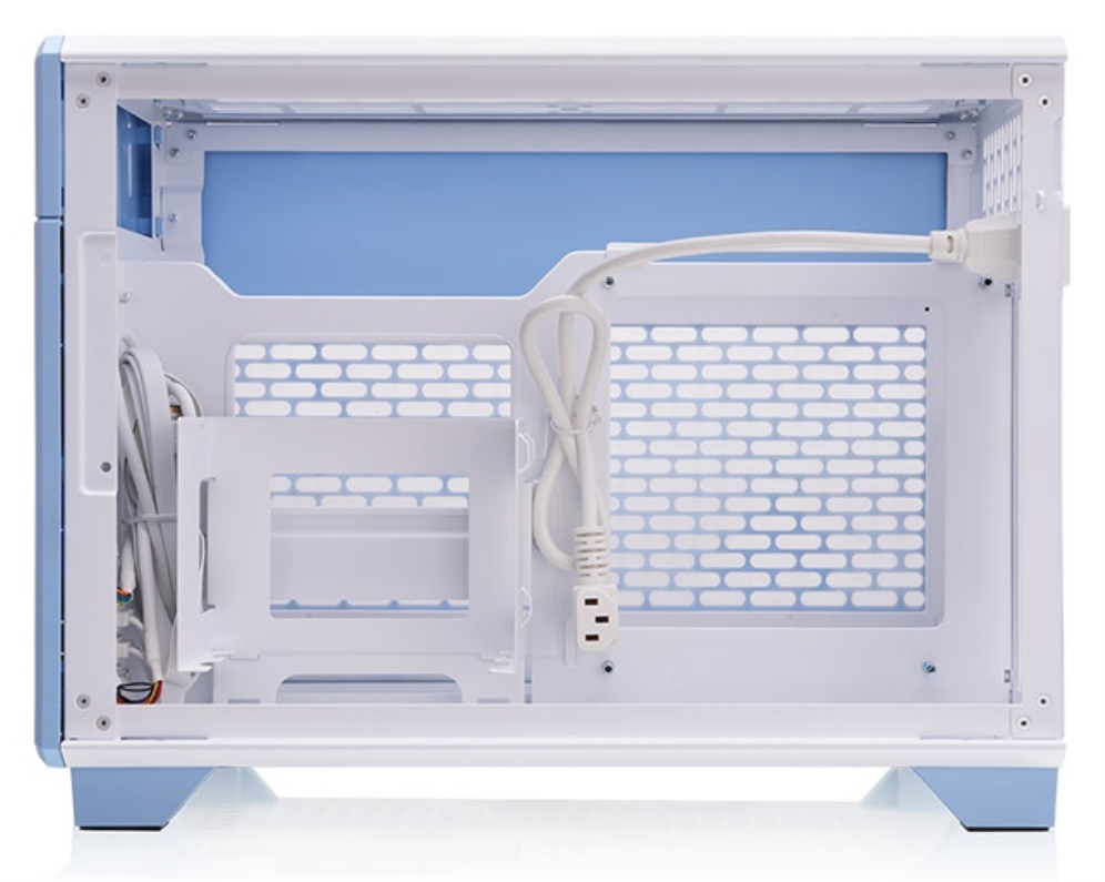 CAJA THERMALTAKE TR100 MINI-ITX USB 3.2 C x 1 USB 3.0 x 2 SN FUENTE AZUL - detalle