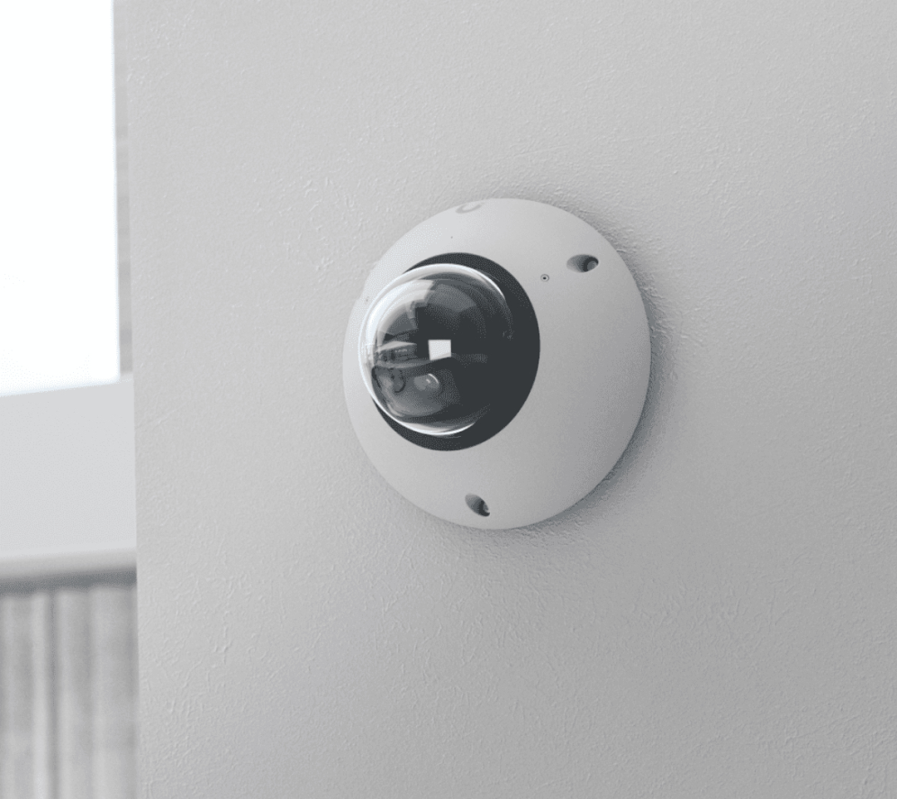 CAMARA IP UBIQUITI UVC-G6-DOME-W G6 UNIFI PROTECT - detalle