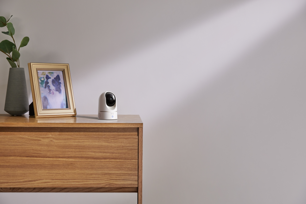 CAMARA VIGILANCIA EUFY INDOOR CAM 2K PAN TILT BLANCA - detalle