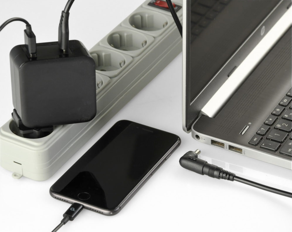 CARGADOR UNIVERSAL PARA PORTATIL GENBIRD 60W NEGRO - detalle
