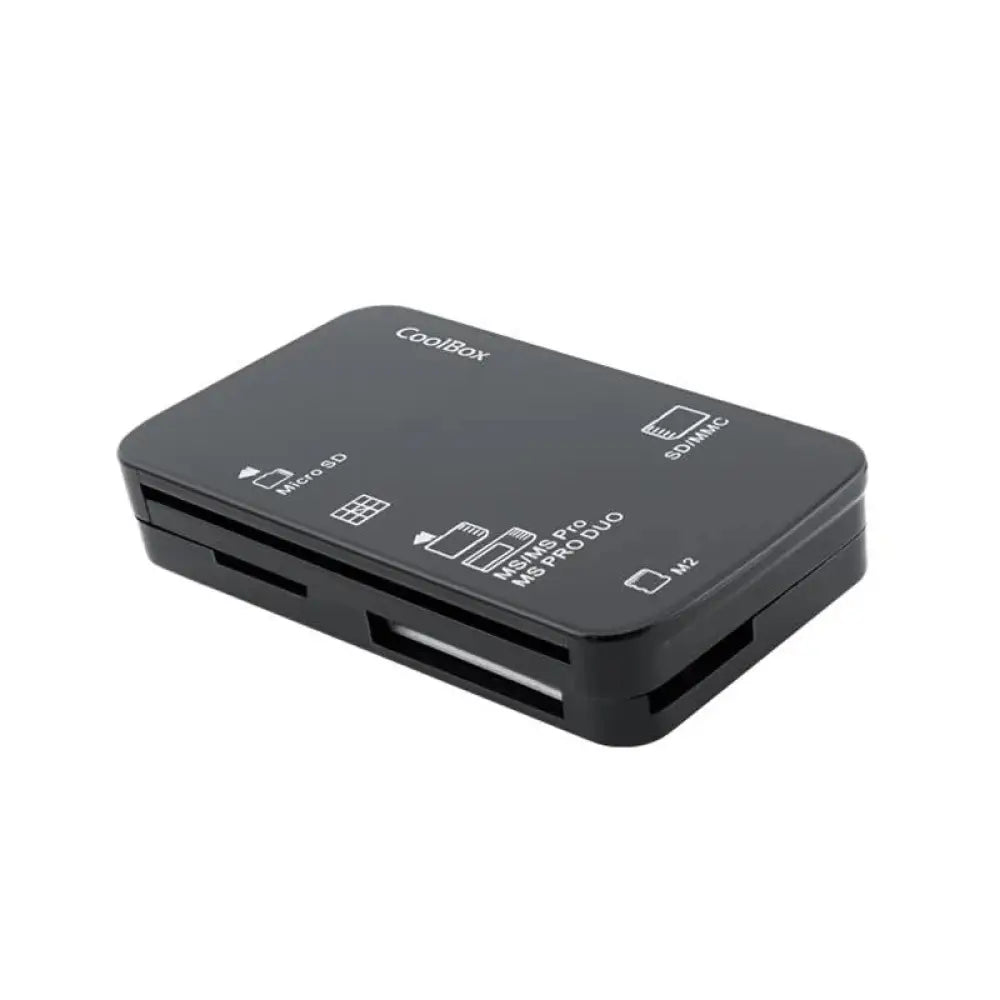Lector de tarjetas chip Coolbox CRE4 DNIE con adaptador USB-C y extensión para tarjetas en la imagen.