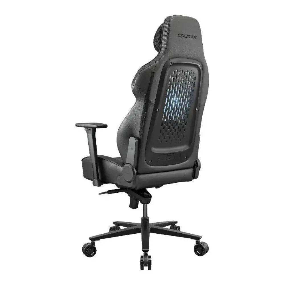 Silla gaming COUGAR Nxsys Aero negra con soporte lumbar y reposabrazos ajustables, diseñada para largas sesiones de juego.