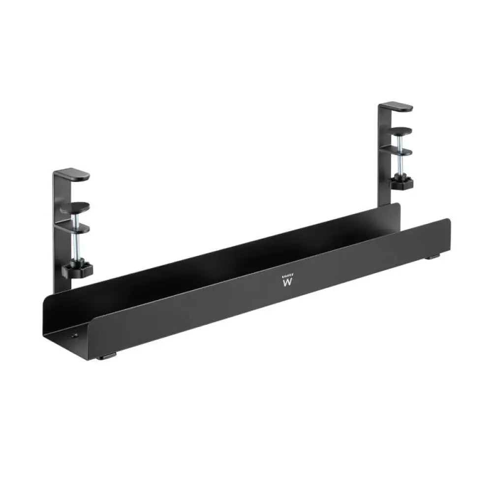 Bandeja para cables EWENT para escritorio, accesorios de PC, organizador de cables en color negro sobre escritorio.