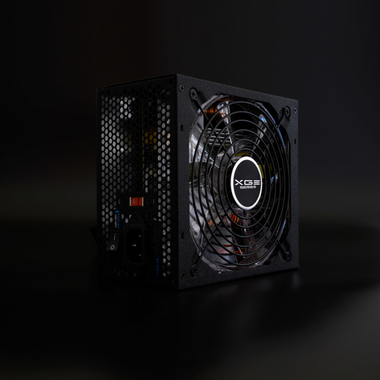 FUENTE ALIMENTACION TOOQ XGEII 700W 80+BRONZE LED - detalle