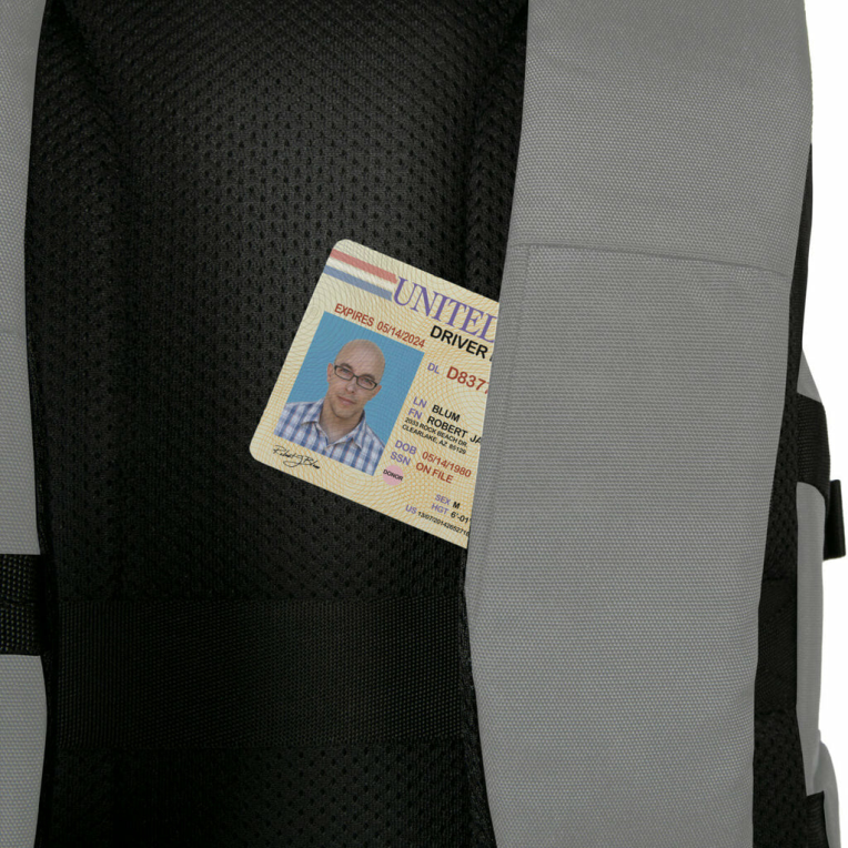 FUNDA PARA TARGUS 15-16" TERRA BACKPACK SILVER - detalle