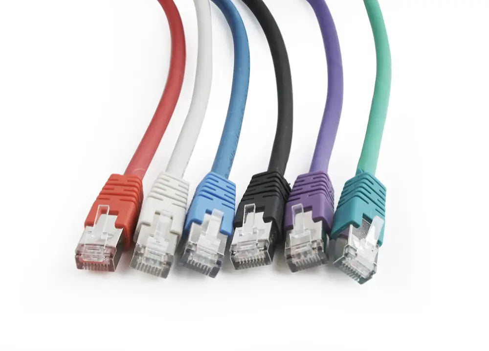 Cable de red Ethernet Cat6a S/FTP azul de 5 metros de la marca GEMBIRD, con conectores RJ45 y blindaje S-STP.