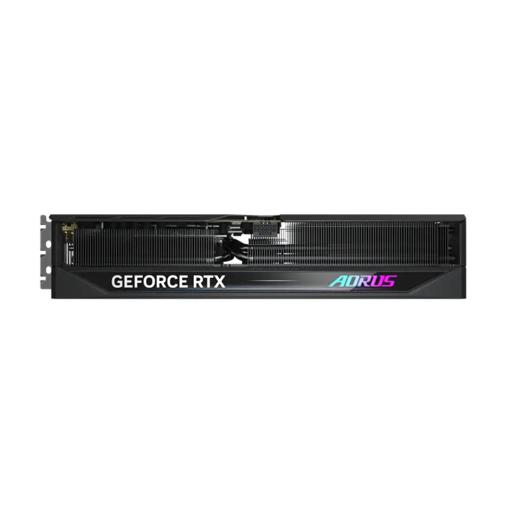 GIGABYTE AORUS GeForce RTX 5070 MASTER 12G - detalle