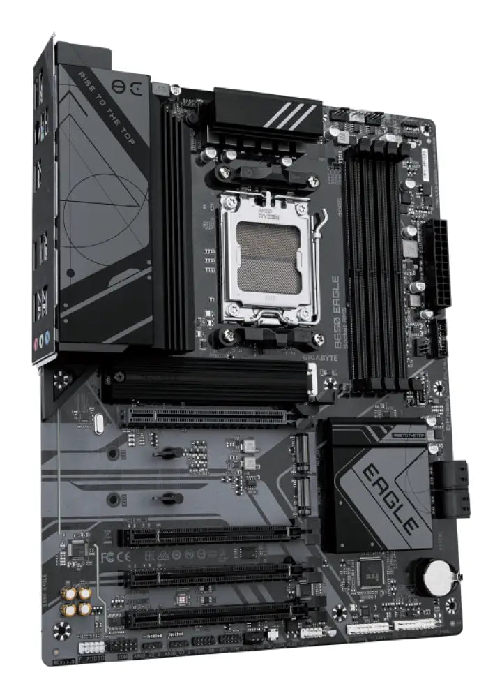 GIGABYTE B650 EAGLE Placa base - AMD Ryzen serie 9000. VRM de 12+2+2 fases. hasta 7600 MHz DDR5 (OC). 1xPCIe 5.0 + 2xPCIe 4.0 M.2. LAN GbE. USB 3.2 Gen 2 - detalle