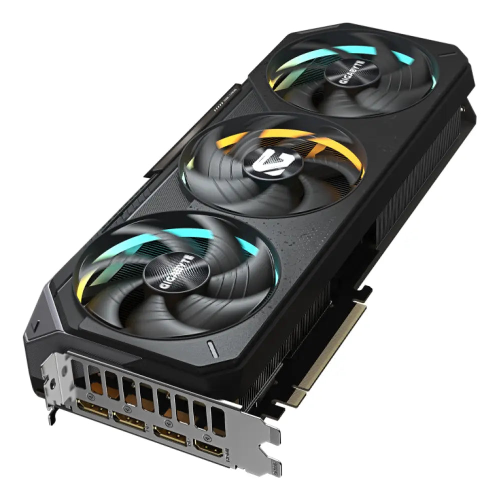 GIGABYTE GeForce RTX 5070 GAMING OC 12G Tarjeta Gráfica - 12GB GDDR7. 192 bits. PCI-E 5.0. 2625 MHz Core Clock. 3 x DP 2.1a. 1 x HDMI 2.1b. NVIDIA DLSS 4. GV-N5070GAMING OC-12GD - detalle