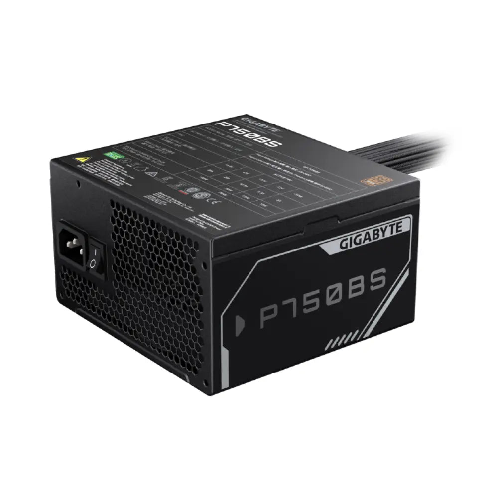 GIGABYTE P750BS Fuente de Alimentación - PCI-E 6+2 Pin x 4. 80 PLUS Bronze. Ventilador de 120 mm. Compatible con ATX. Enchufe EU - detalle