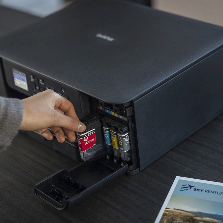 IMPRESORA BROTHER DCPJ1310DW MULTIFUNCION COLOR TINTA - detalle