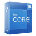 Procesador Intel Core i5 12600KF con 4.9GHz y 20MB de caché en caja para placa LGA 1700, vista frontal del procesador.