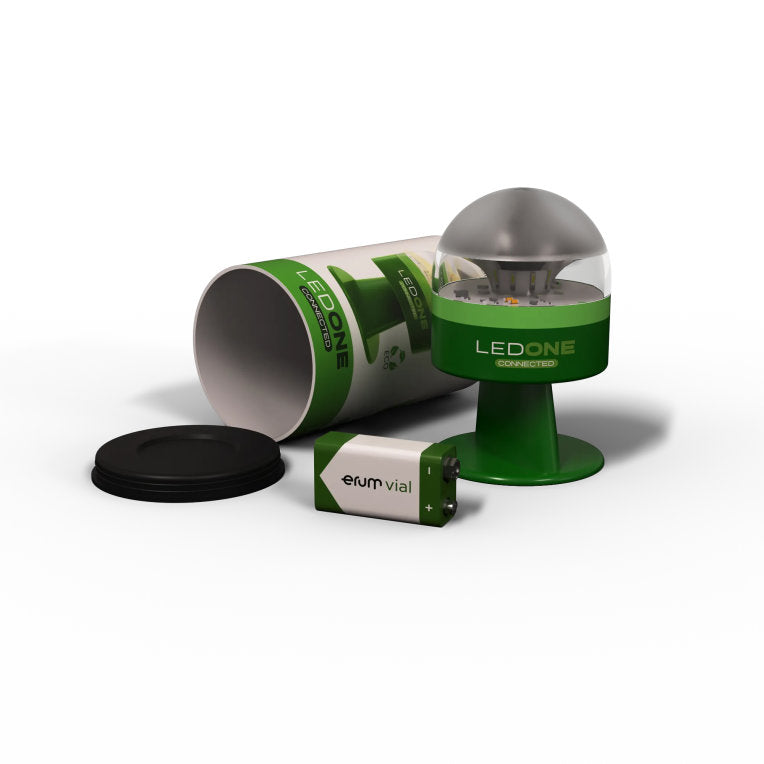 KIT CHALECO + FUNDA + LUZ DE EMERGENCIA BALIZA LED ONE - detalle