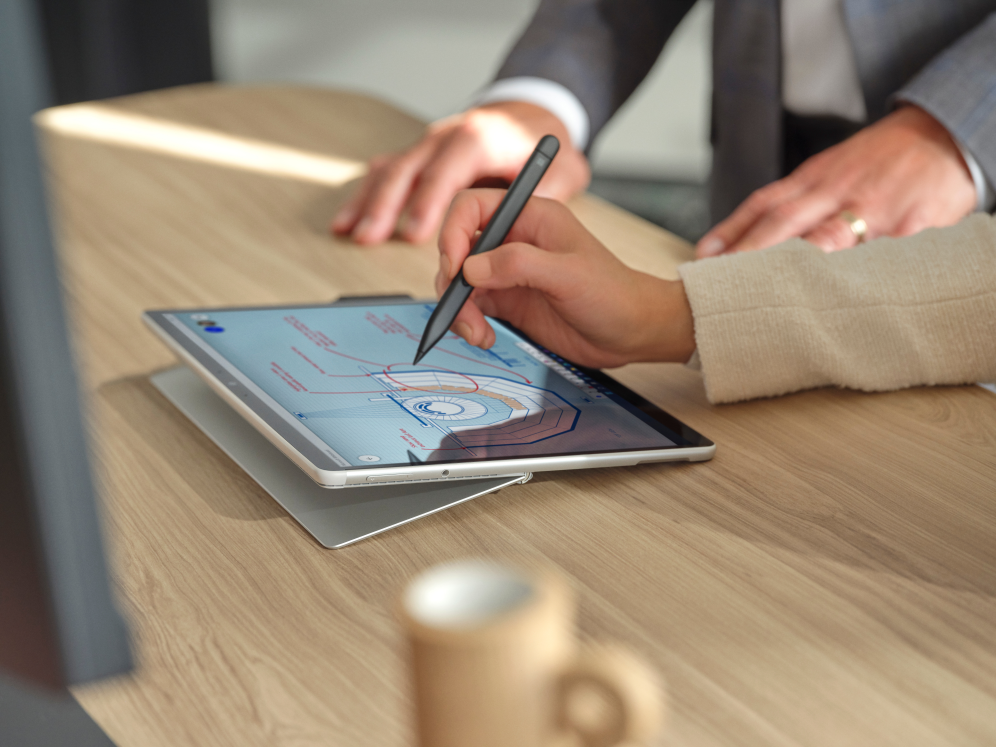 LAPIZ MICROSOFT SURFACE SLIM PEN 2 NEGRO MATE - detalle