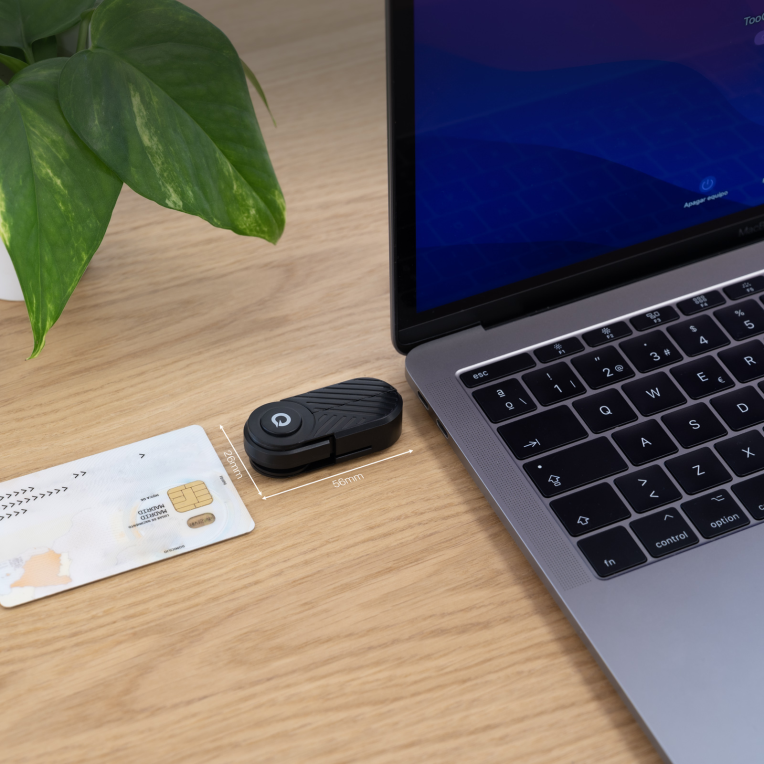 LECTOR TARJETAS TOOQ DNIE USB-C 2.0 NEGRO - detalle
