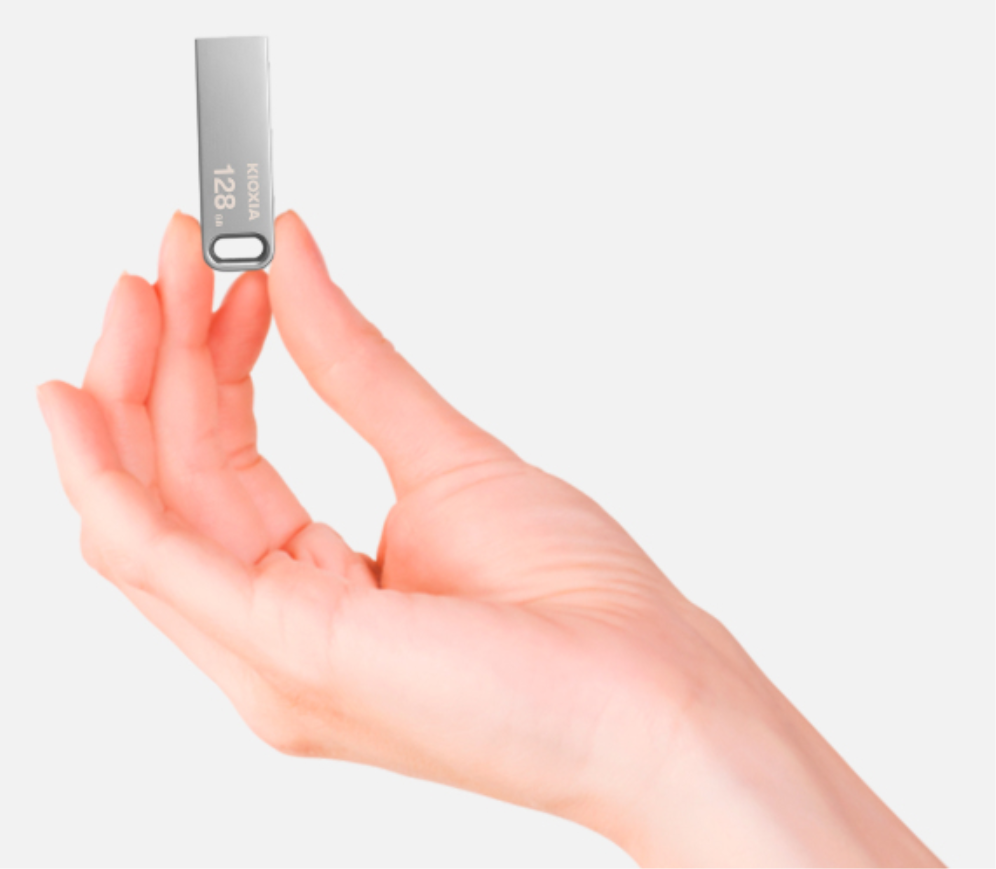 MEMORIA USB 3.2 KIOXIA 128GB U366 METAL - detalle
