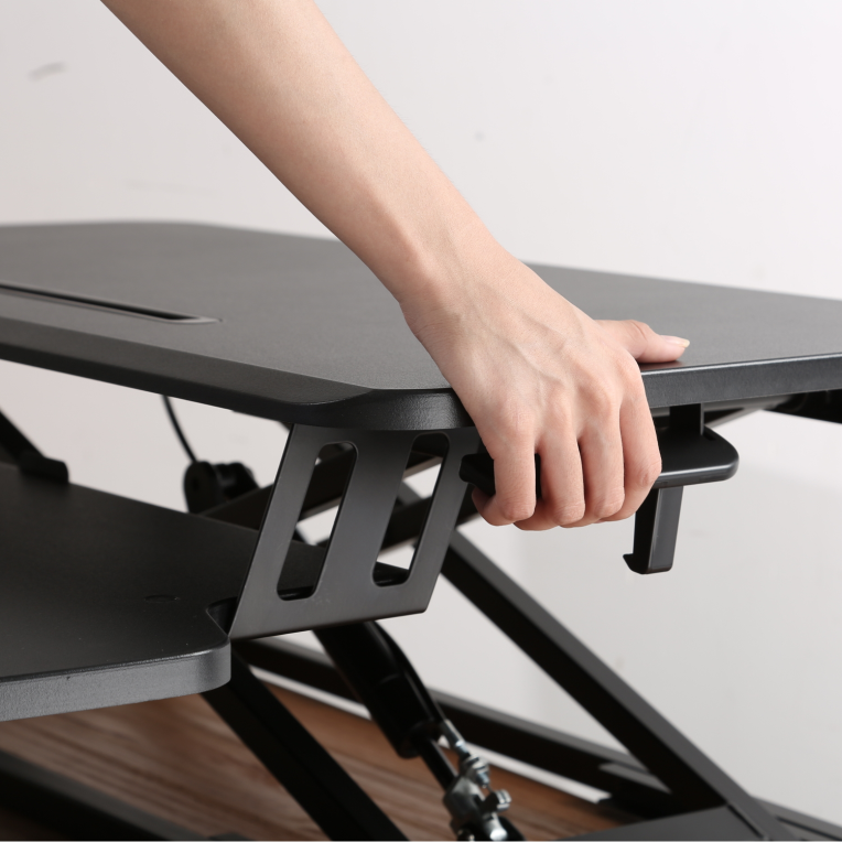 MESA EWENT DE TRABAJO SIT STAND DE ALTURA REGULABLE CON BANDEJA PARA TECLADO - detalle