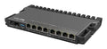 Router Mikrotik RB5009UG+S+IN con puertos Ethernet de 2.5 Gbps, en color negro, para conexiones por cable.