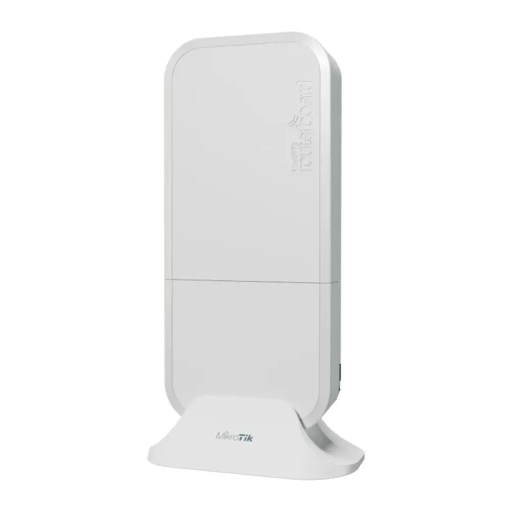 Punto de acceso Mikrotik wAP ax WiFi 6 AX3000 con 2 puertos GbE y protección IP54.