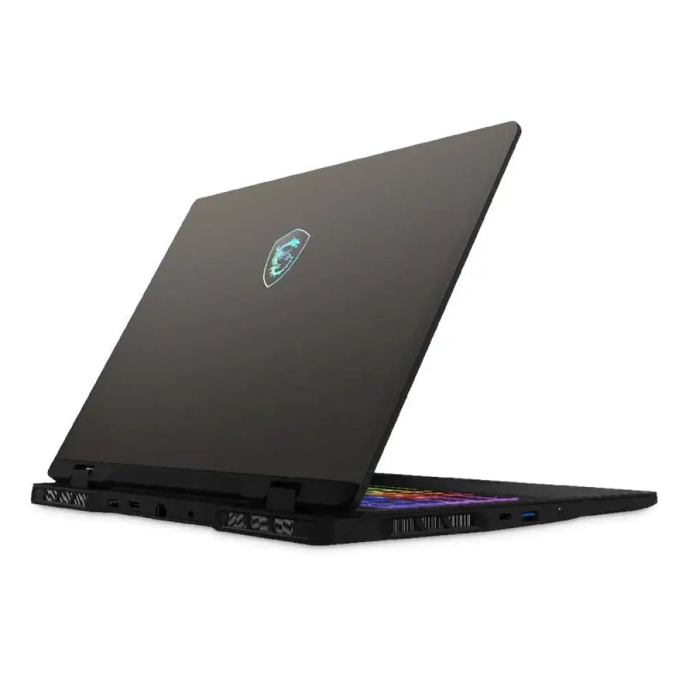 Portátil MSI Crosshair A16HX con procesador AMD R9, 32 GB de RAM, 1TB de almacenamiento y tarjeta gráfica 5070.