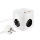 Regleta NANOCABLE con base de enchufe y 3 puertos USB C, interruptor y diseño compacto para carga y conexión.