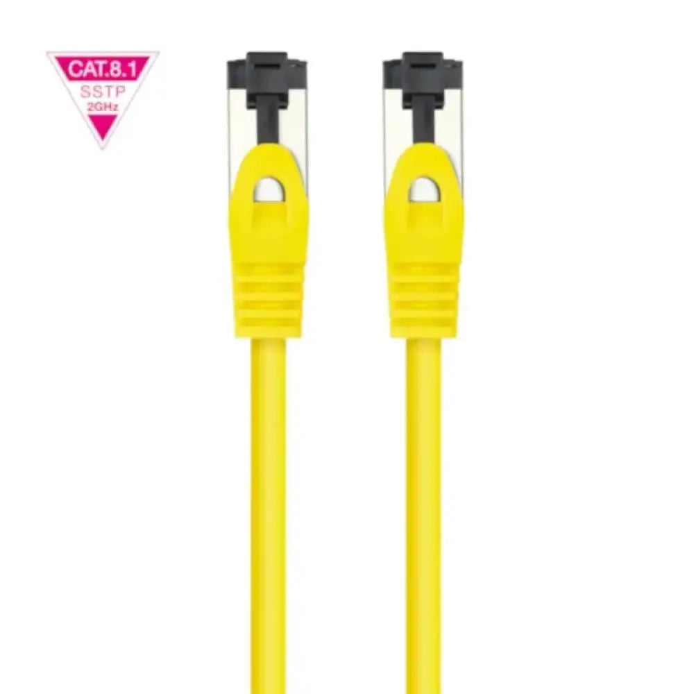 Cable Nanocable Cat. 8.1 rojo 2m, conector SSTP para redes, ideal para conexiones de alta velocidad y rendimiento en redes.