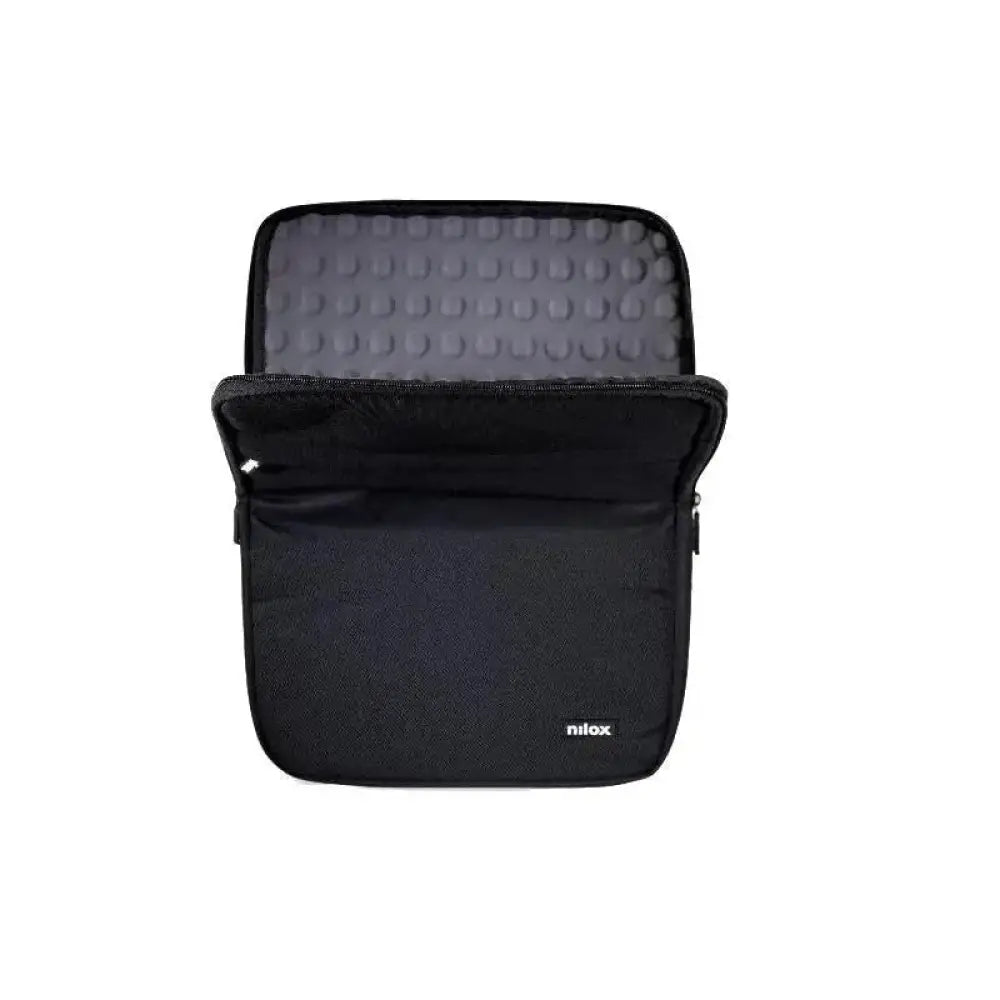 Funda NILOX Sleeve para portátil de 17.3 pulgadas en color negro, protección y estilo para tu laptop.
