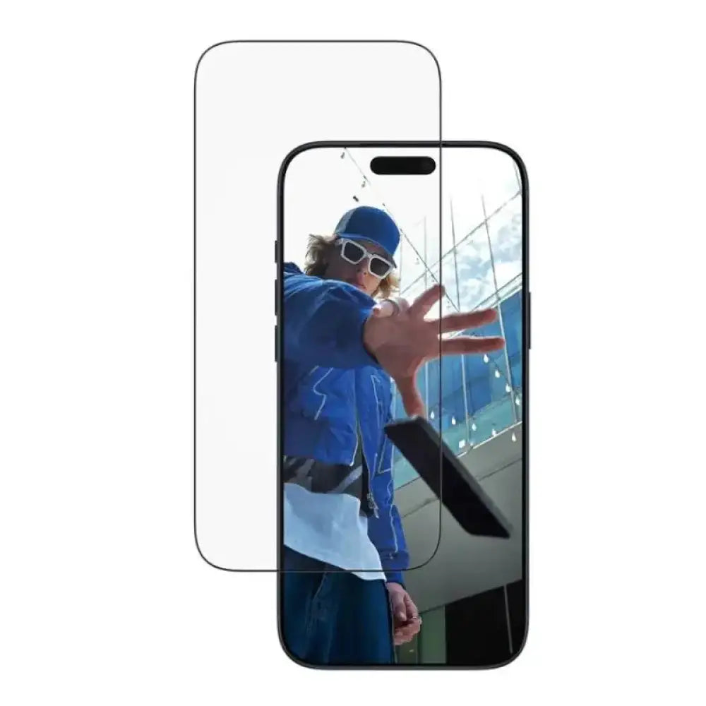 PanzerGlass Screen Protector iPhone 17 Pro Max - detalle