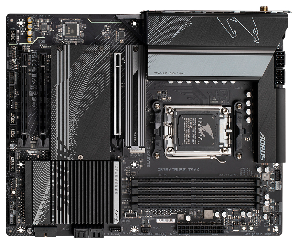 PLACA BASE GIGABYTE X670 AORUS ELITE AX AM5 ATX 4XDDR5 - detalle
