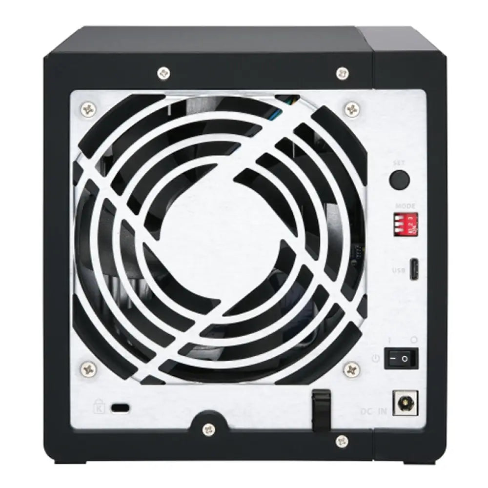 Almacenamiento sobremesa QNAP TR-004 con 4 bahías para HDD, puerto USB-C 3.2 y diseño compacto para expansión de almacenamiento.