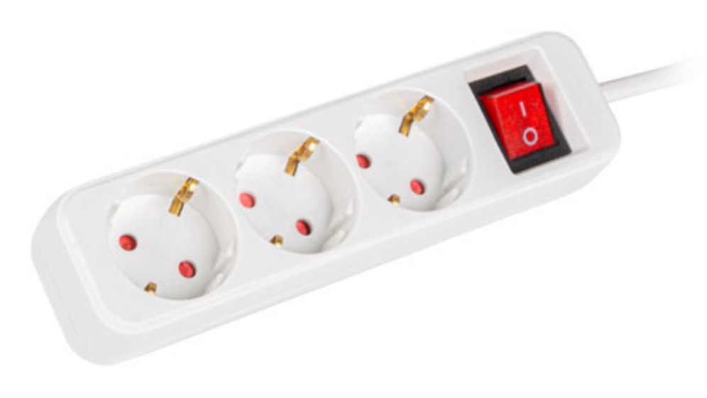 REGLETA LANBERG 3 TOMAS SCHUKO CON PROTECION BLANCA 1.5M - detalle