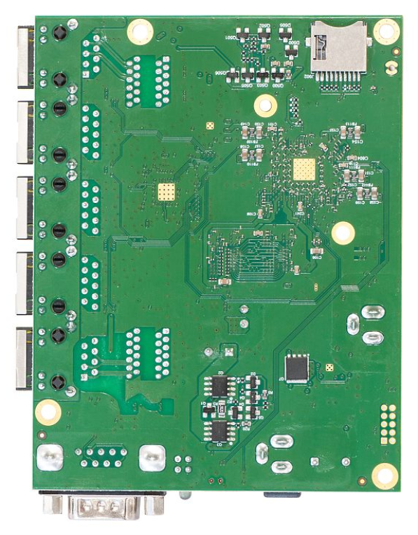 ROUTER MIKROTIK RB450GX4 - detalle