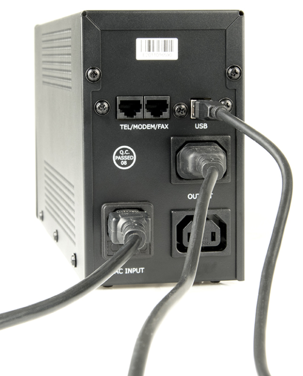 SAI GEMBIRD CON AVR 650 VA - detalle