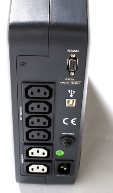 SAI RIELLO IDIALOG 1200 USB & SERIE - detalle